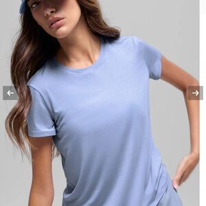 New ALO Yoga Light Blue Short Sleeve Tee